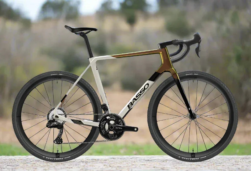 Alquiler Bici Carretera Girona - Gravel / Cannondale SuperSix EVO 2 (Shimano Ultegra di2) - Caranva