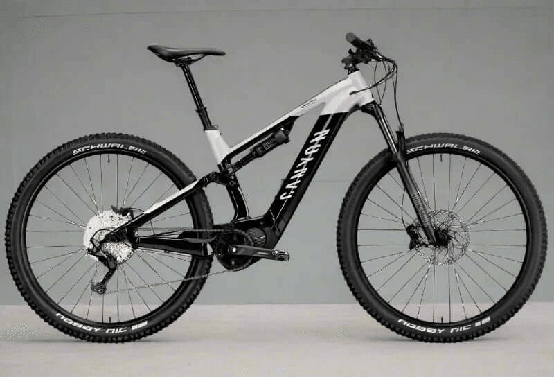 Alquiler Bicis Carretera de Carbono en Barcelona - Carretera / Bianchi Infinito XE -CaranvaSports - temporada 2026