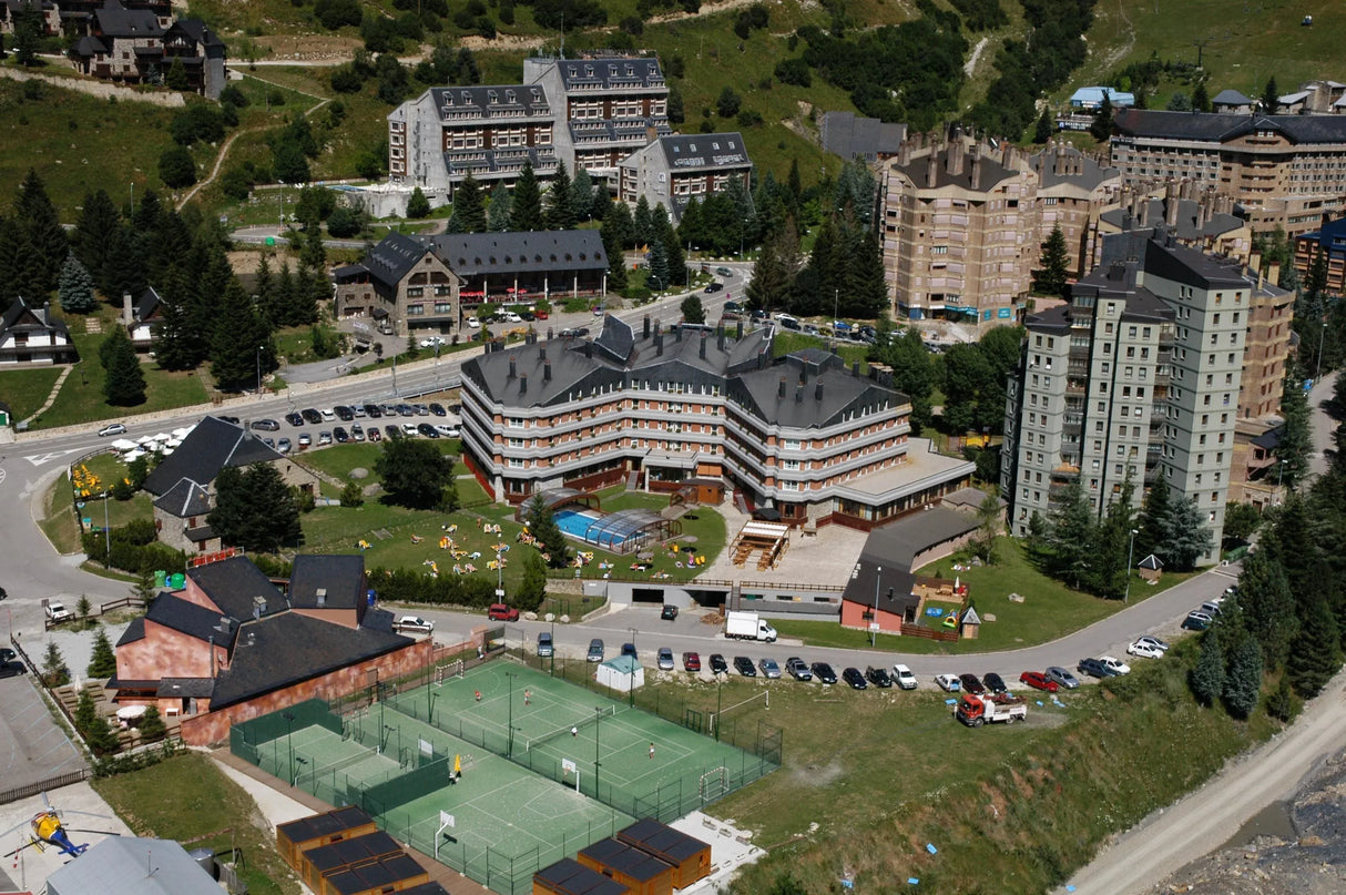 Hotel Montarto - - Caranva